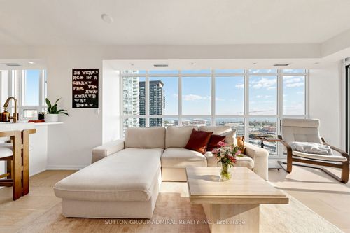 1910-125 Western Battery Rd, Toronto, ON, M6K3R8 | Card Image