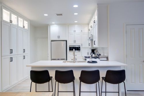 76 Scarlet Woods Ct, The Woodlands, TX, 77380-2606 | Card Image