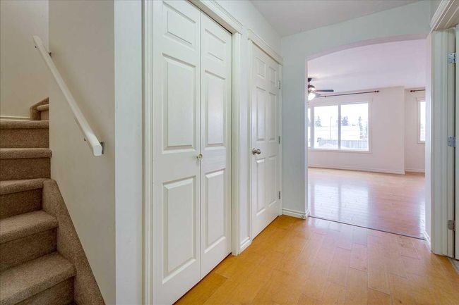 2 - 5511 54 Street, Townhouse with 3 bedrooms, 4 bathrooms and 2 parking in Ponoka AB | Image 7