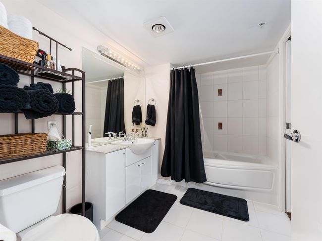 1107 - 188 E Espl, Condo with 1 bedrooms, 1 bathrooms and 1 parking in North Vancouver BC | Image 14
