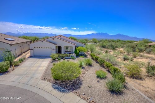 670 N Observation Trl, Green Valley, AZ, 85614-3101 | Card Image