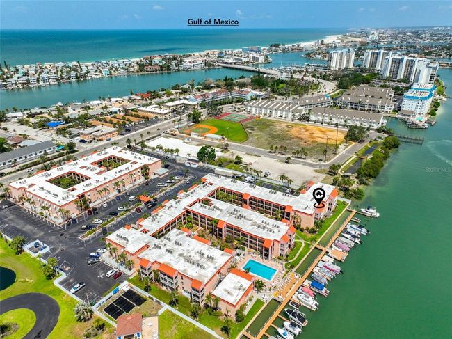 APT-262 - 8931 Blind Pass Rd, Condo with 2 bedrooms, 1 bathrooms and null parking in ST PETE BEACH FL | Image 36