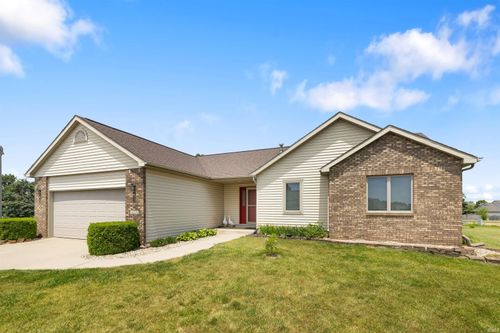 4239 Fenwick Drive, New Haven, IN, 46774-1497 | Card Image