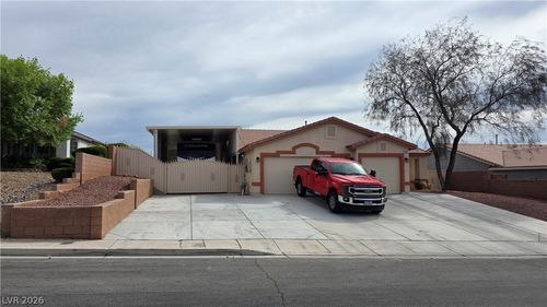 6621 Chapel Heights Ct, Las Vegas, NV, 89156-7068 | Card Image