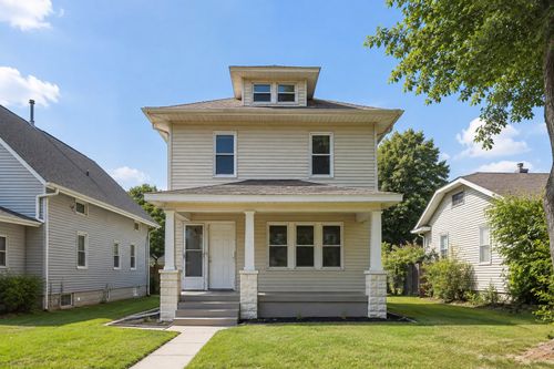 174 16th Ave, East Moline, IL, 61244-2007 | Card Image