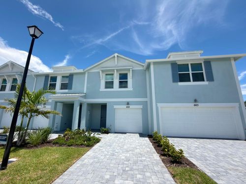 659 Salisbury Cir, Fort Pierce, FL, 34982-3990 | Card Image