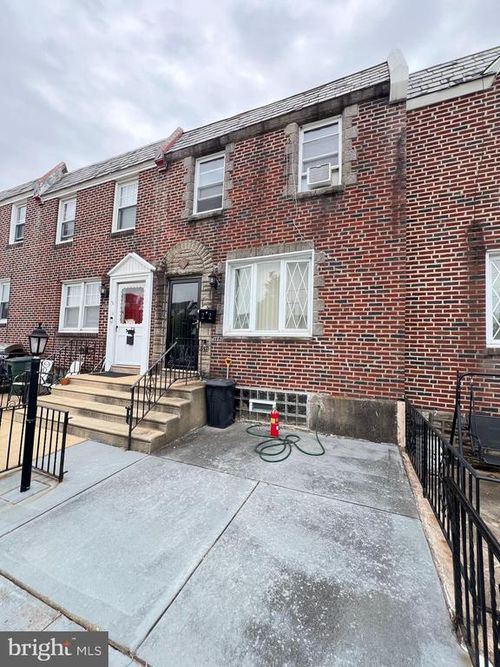 202 Stearly St, PHILADELPHIA, PA, 19111-5915 | Card Image