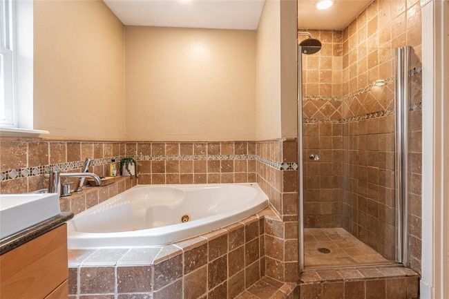 1417 Heron Dr, House other with 3 bedrooms, 3 bathrooms and 2 parking in Seabrook TX | Image 16