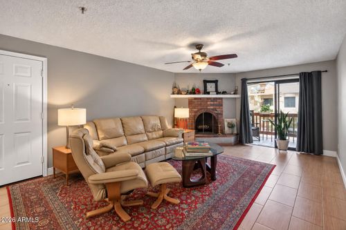 230-3031 N Civic Center Plz, Scottsdale, AZ, 85251-7901 | Card Image