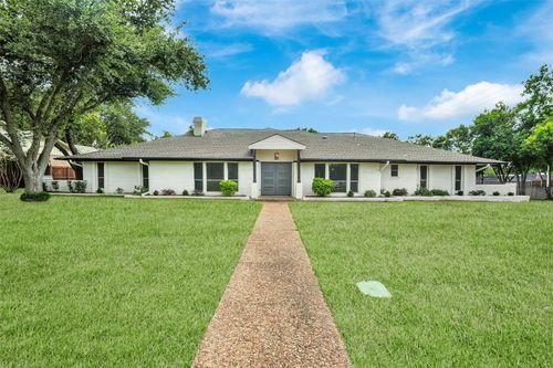 6910 Midcrest Dr, Dallas, TX, 75254-7946 | Card Image