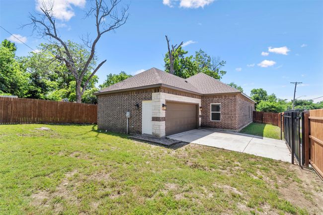 3301 Hanger Ave, House other with 3 bedrooms, 2 bathrooms and null parking in Fort Worth TX | Image 23