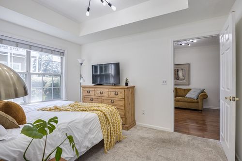 339-2025 Woodmont Blvd, Nashville, TN, 37215-1576 | Card Image