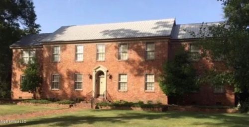 apt-2-404 Grand Blvd, Greenwood, MS, 38930-3505 | Card Image