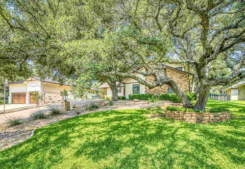 212 Blue Ground, Horseshoe Bay, TX, 78657-5729 | Card Image