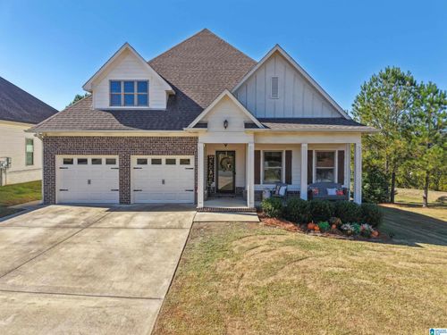 545 Oak Leaf Cir, Pell City, AL, 35125-9349 | Card Image