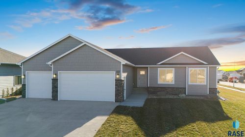 5301 E 63rd St, Sioux Falls, SD, 57108-3084 | Card Image