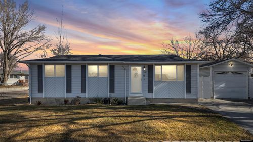 1147 Palisades Ct, Rock Springs, WY, 82901 | Card Image