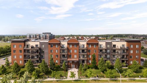 307-100 Dean Ave, Barrie, ON, L9J0H1 | Card Image