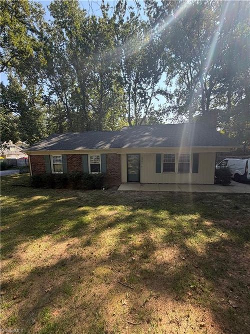 3301 Bristle Cone Road, Greensboro, NC, 27406 | Card Image