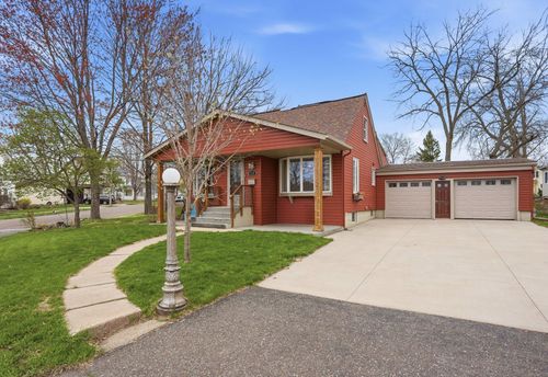 216 Lake St, Amery, WI, 54001-1045 | Card Image
