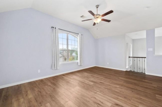 910 S Chamfer Way, House other with 4 bedrooms, 3 bathrooms and 2 parking in Crosby TX | Image 21