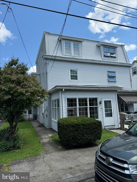 Nice St, Frackville, PA 17931