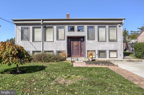 413 16th St, NEW CUMBERLAND, PA, 17070-1318 | Card Image