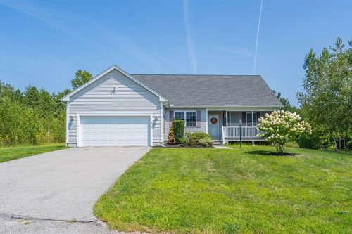 16-16 Concord Ct, Webster, MA, 01570-2167 | Card Image
