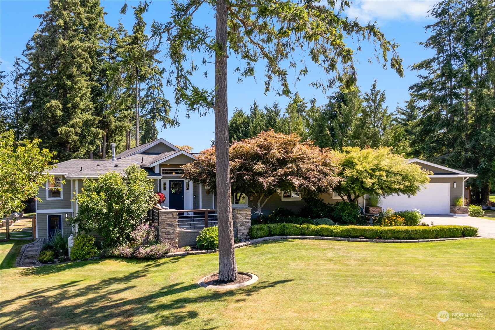 Island Blvd, Fox Island, WA 98333
