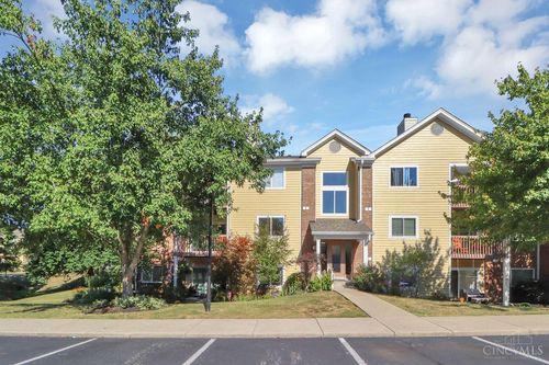 971 Cedar Ridge Dr, Cincinnati, OH, 45245-3062 | Card Image