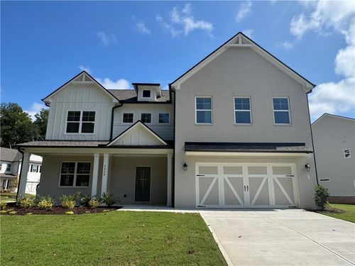 5553 Keswick Dr, Flowery Branch, GA, 30542-7205 | Card Image
