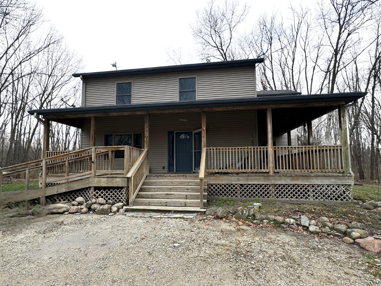 County Road 358 , Paw Paw, MI 49079