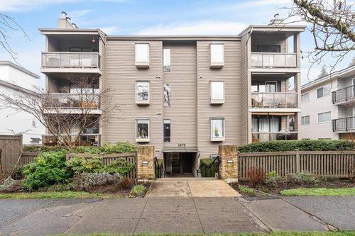 105-1875 W 8th Ave, Vancouver, BC, V6J1V9 | Card Image