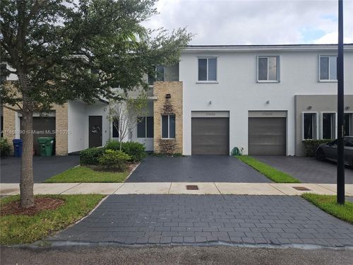 17606-17606 Sw 149th Pl, Miami, FL, 33187-6757 | Card Image