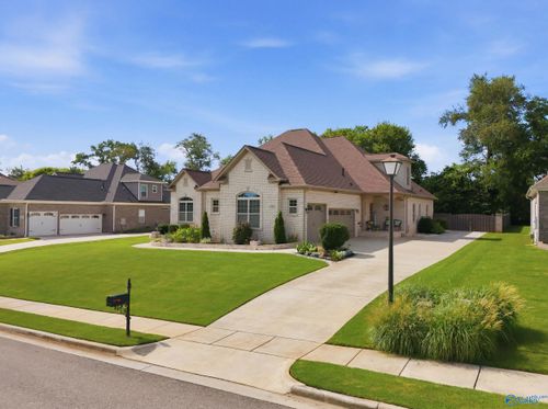 121 Phillipsridge Dr, Huntsville, AL, 35811-5005 | Card Image