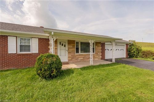 2168 Parkway Ln S, FLOYD, VA, 24091-3946 | Card Image