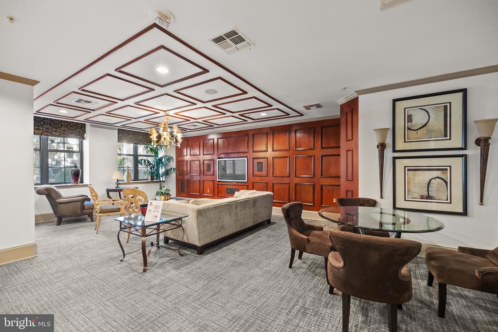 Residential in WASHINGTON 4