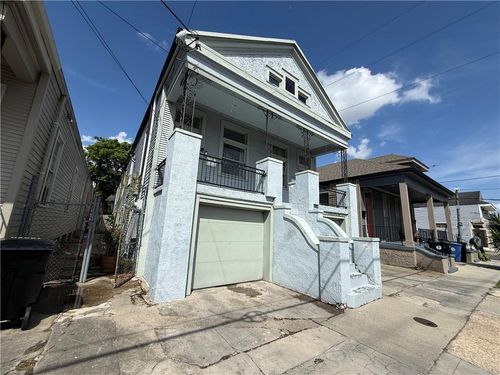 3005 Dumaine St, New Orleans, LA, 70119-4001 | Card Image