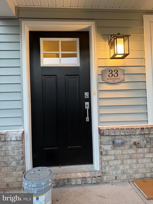 33 Anderson Dr, BRIDGEPORT, PA, 19405 | Card Image