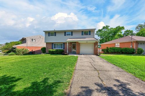 6950 April Dr, Colerain Twp, OH, 45239-5438 | Card Image