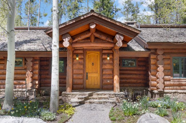 5725 Caddis Fly Dr, House other with 3 bedrooms, 4 bathrooms and null parking in Wilson WY | Image 30