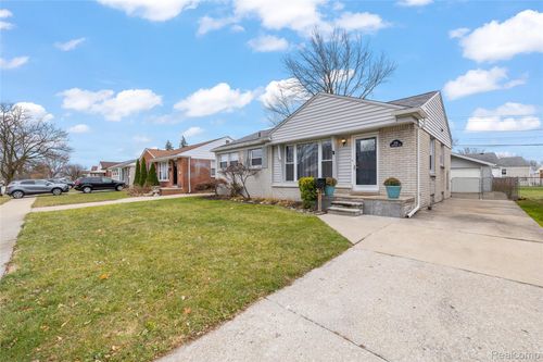 1761 Winchester Ave, Lincoln Park, MI, 48146-3846 | Card Image