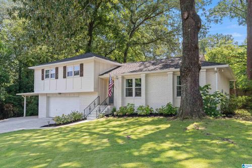 2221 Rocky Ridge Rd, Vestavia Hills, AL, 35216-4415 | Card Image
