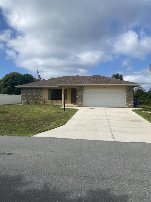 5050 Lucine Rd, Venice, FL, 34293-7744 | Card Image