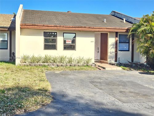 4907 Sw 137th Ct, Miami, FL, 33175-5122 | Card Image