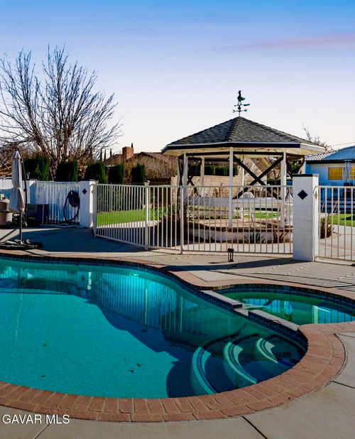 4803 W Avenue M10, Quartz Hill, CA, 93536-2447 | Card Image