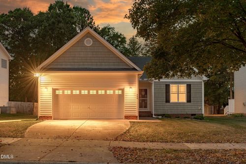 208 Autumn Glen Ln, Holly Springs, NC, 27540-5908 | Card Image