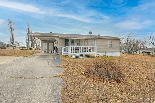 103 Martha St, Crocker, MO, 65452-8240 | Card Image