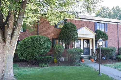 914-914 Belmont St, Watertown, MA, 02472-1024 | Card Image