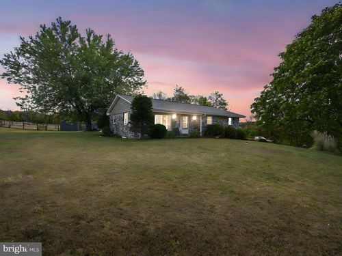 2190 Gilbertsville Rd, Pottstown, PA, 19464-1418 | Card Image